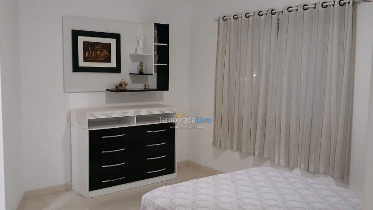 Apartamento para aluguel de temporada em Florianópolis (Cachoeira do Bom Jesus)