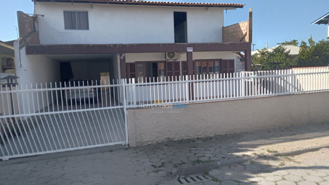 Casa para alquiler de vacaciones em São Francisco do Sul (Enseada)
