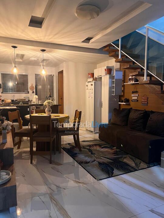 Casa para alquiler de vacaciones em Cabo Frio (Bairro Caminho de Buzios)