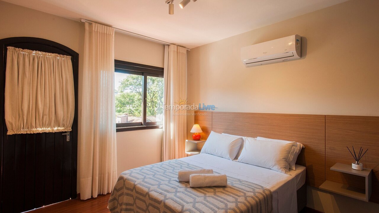 Apartamento para alquiler de vacaciones em Gramado (Centro)