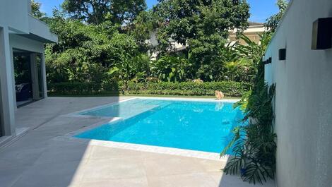 Casa para alquilar en Bertioga - Praia de Guaratuba