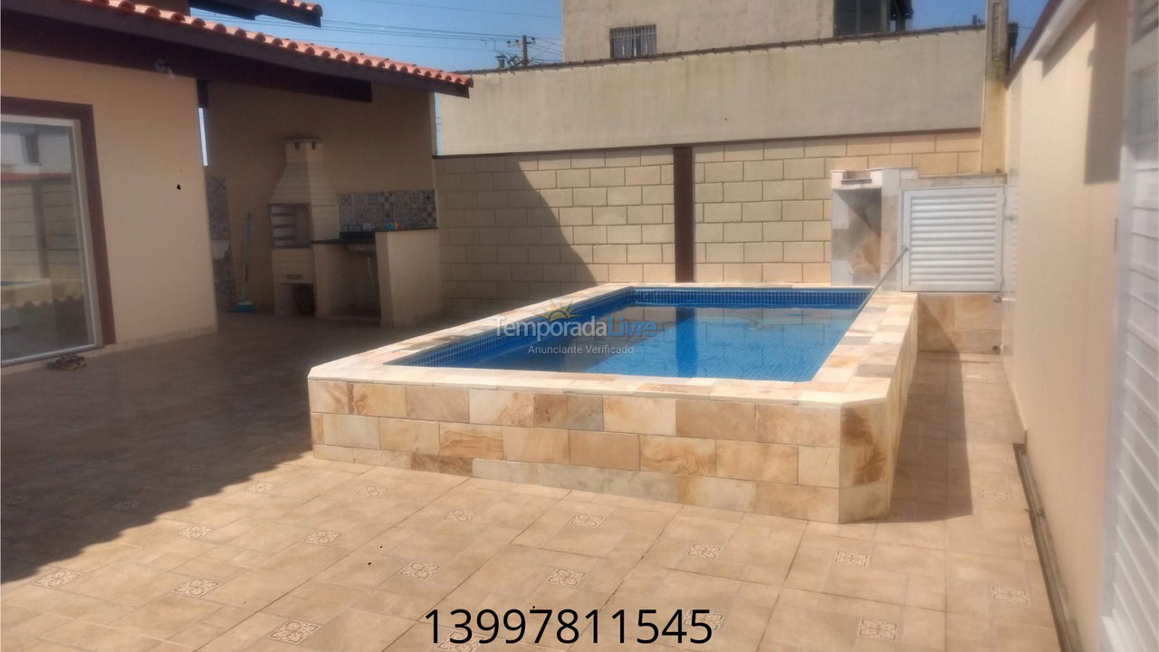 House for vacation rental in Itanhaém (Balneário Tupy)
