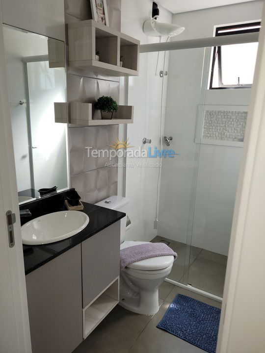 Apartment for vacation rental in Balneário Piçarras (Itacolomi)