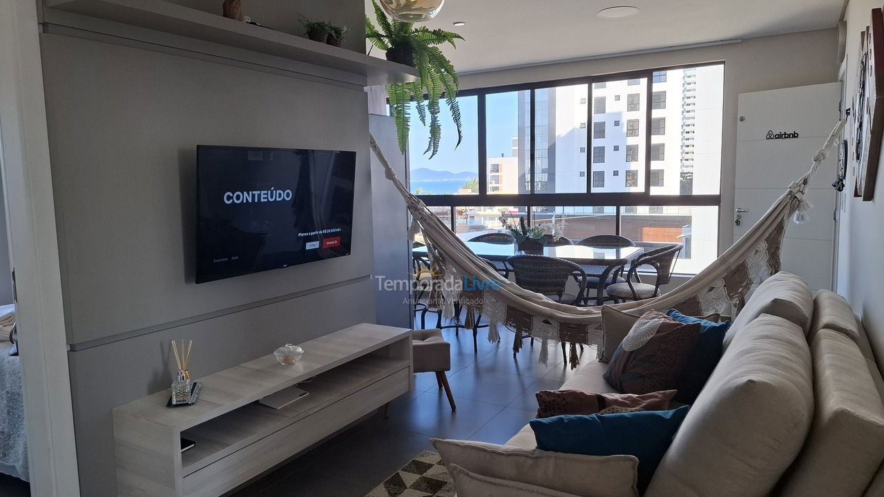Apartment for vacation rental in Balneário Piçarras (Itacolomi)
