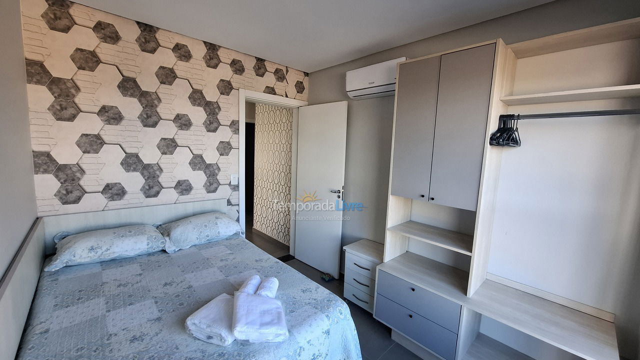 Apartment for vacation rental in Balneário Piçarras (Itacolomi)