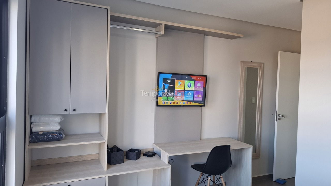 Apartment for vacation rental in Balneário Piçarras (Itacolomi)