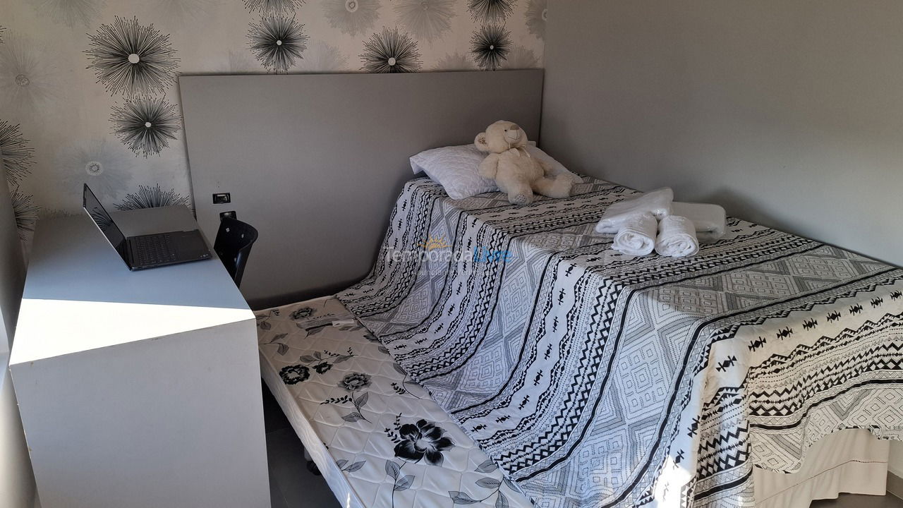 Apartment for vacation rental in Balneário Piçarras (Itacolomi)