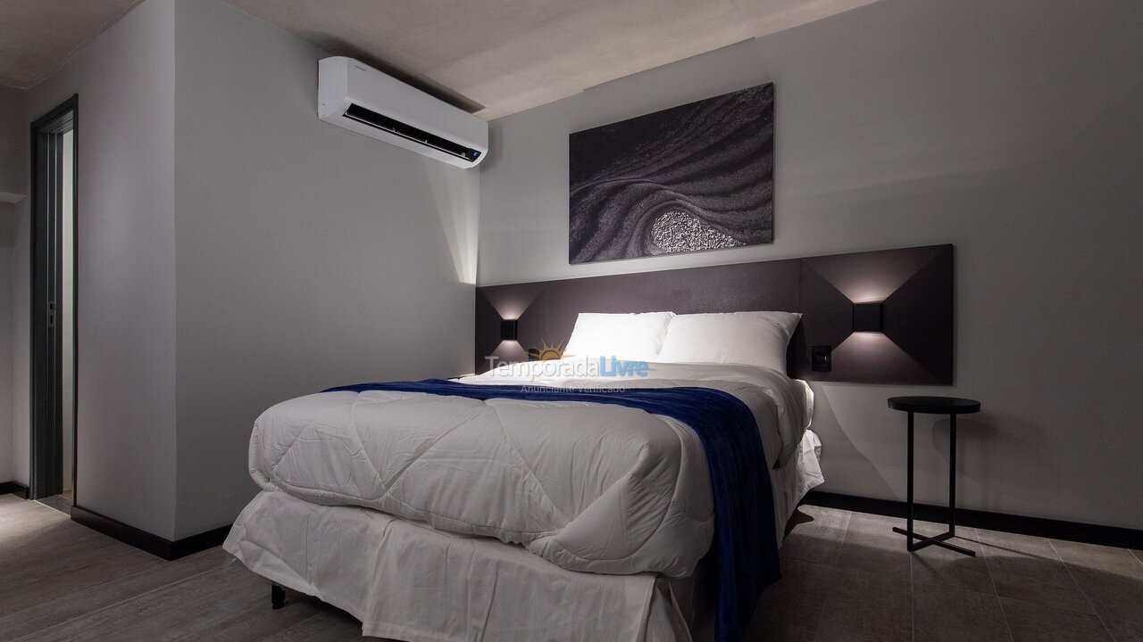 Apartamento para aluguel de temporada em Recife (Pe Ilha do Leite)