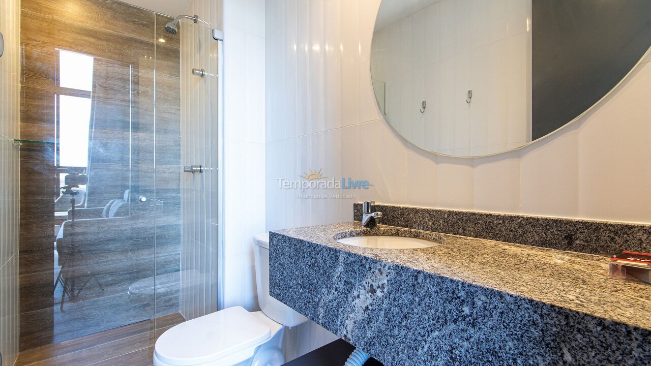 Apartamento para aluguel de temporada em Recife (Pe Ilha do Leite)