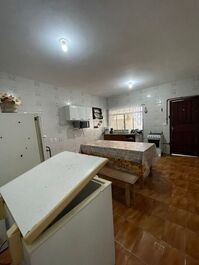 Seasonal home for groups and families in Peró