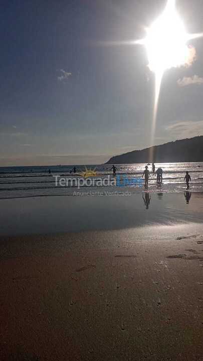 Apartamento para alquiler de vacaciones em Guarujá (Enseada)