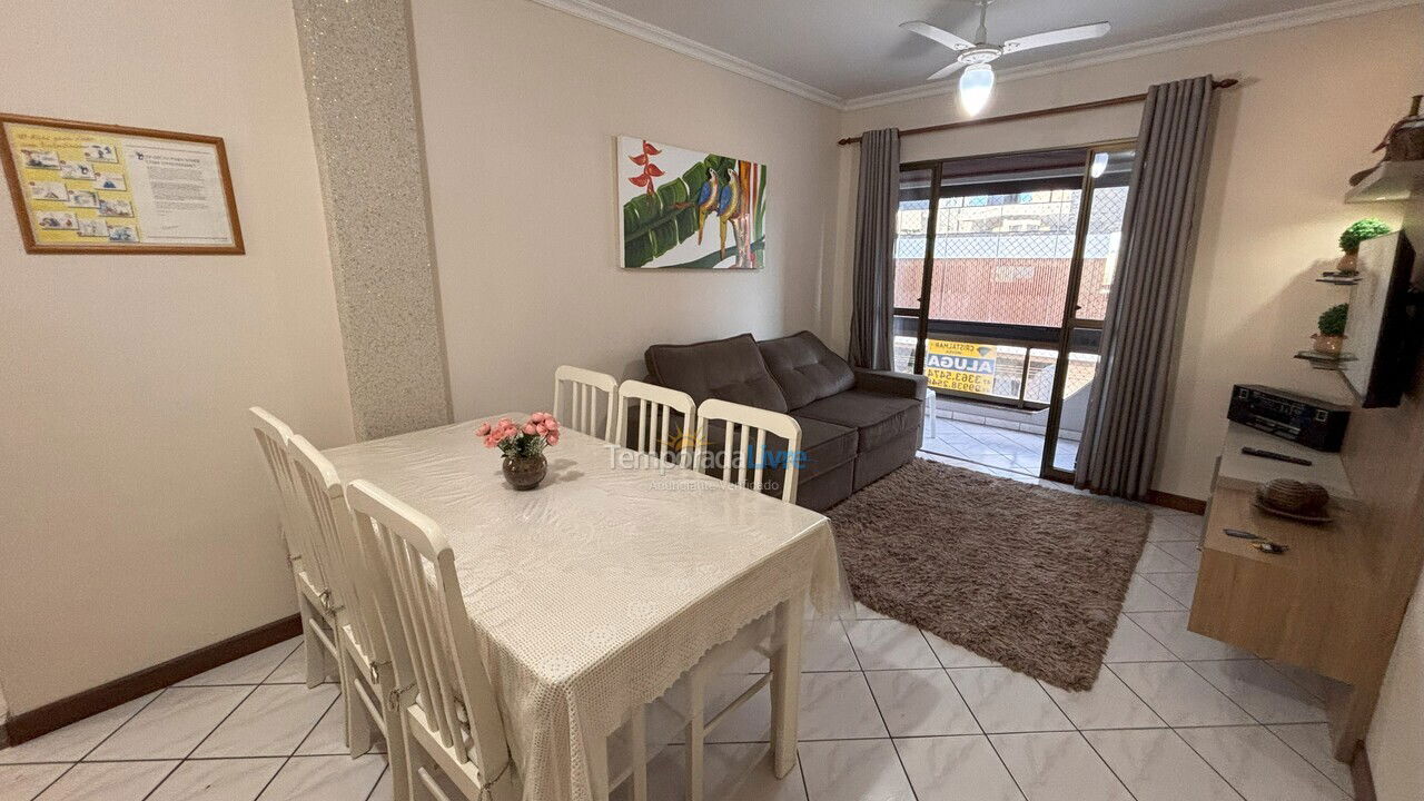 Apartment for vacation rental in Bombinhas (Praia de Bombas)