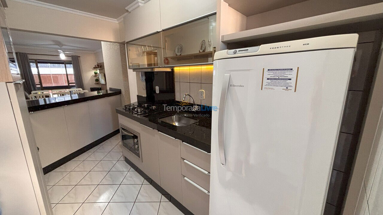 Apartment for vacation rental in Bombinhas (Praia de Bombas)