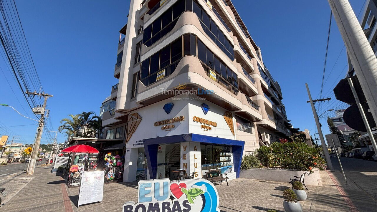 Apartment for vacation rental in Bombinhas (Praia de Bombas)