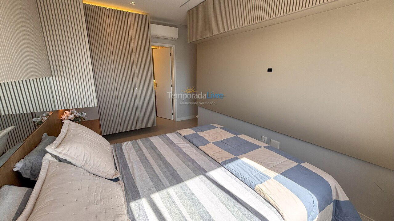 Apartment for vacation rental in Bombinhas (Praia de Bombas)