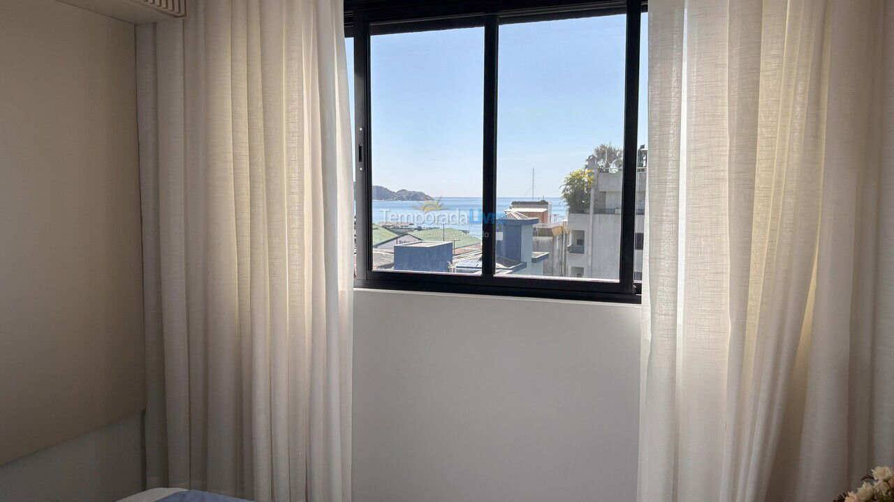 Apartment for vacation rental in Bombinhas (Praia de Bombas)