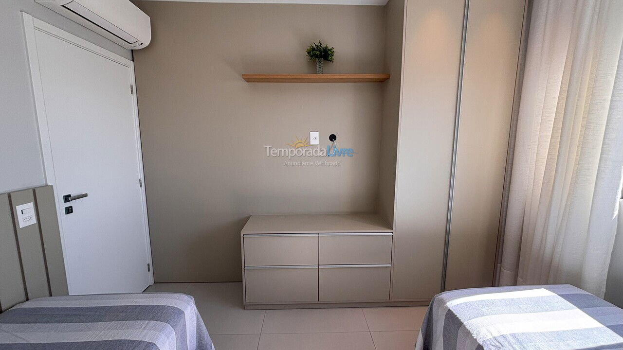 Apartment for vacation rental in Bombinhas (Praia de Bombas)