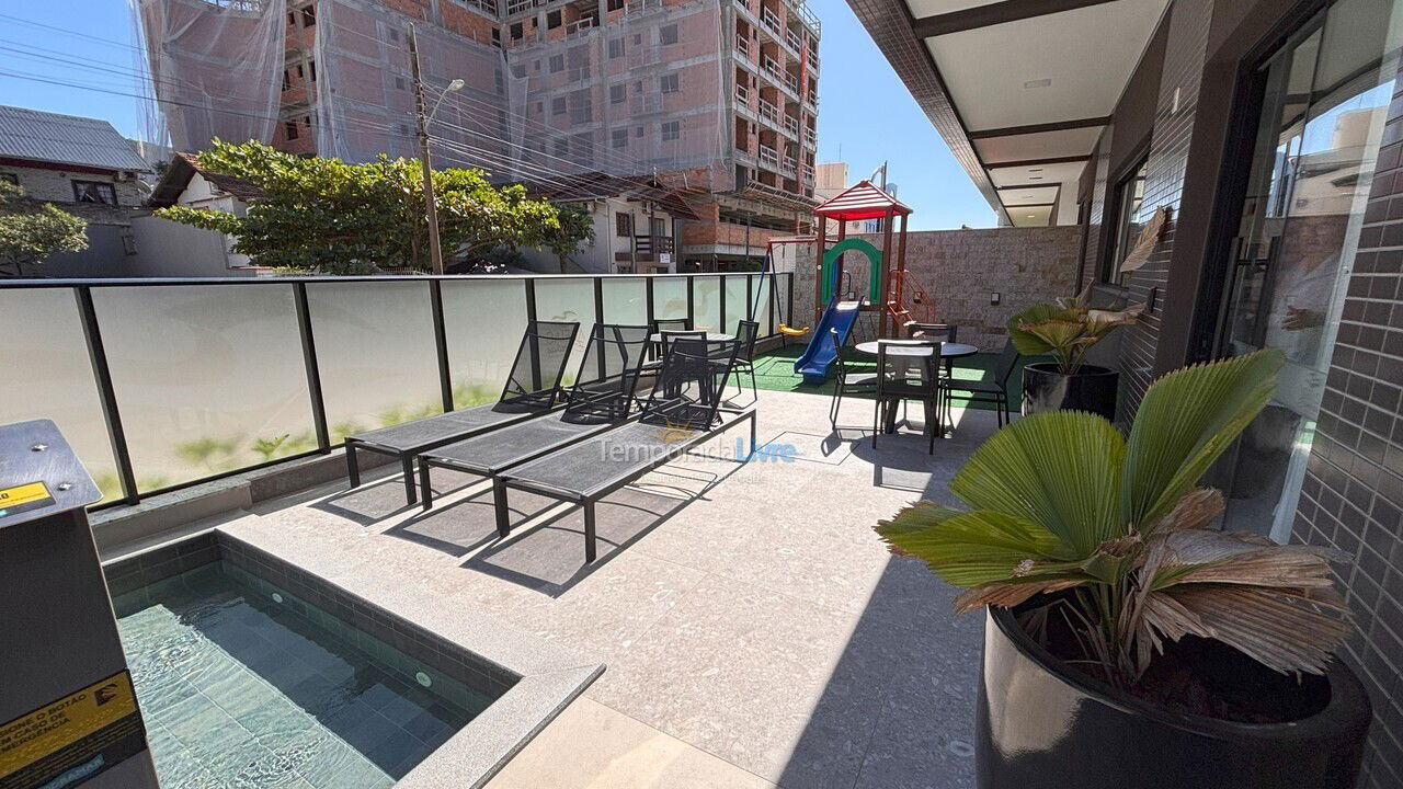 Apartment for vacation rental in Bombinhas (Praia de Bombas)