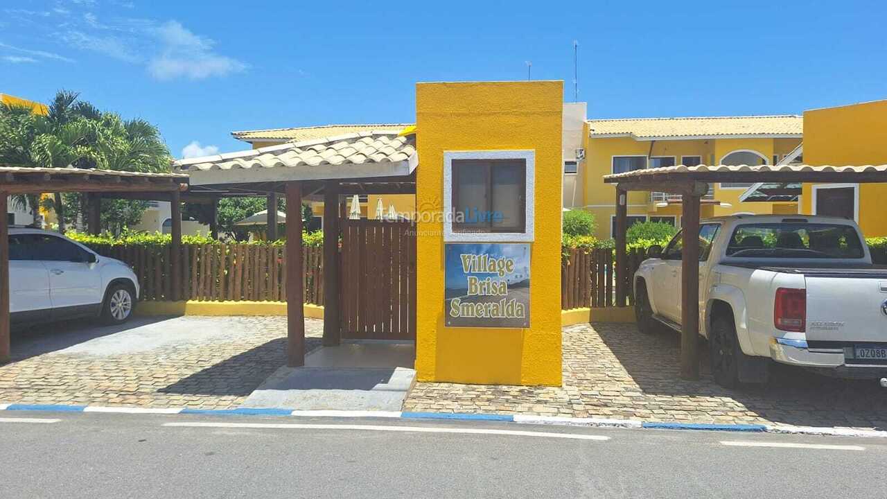 Apartment for vacation rental in Camaçari (Praia de Guarajuba)