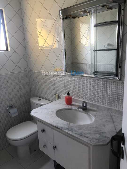 Apartment for vacation rental in Camaçari (Praia de Guarajuba)