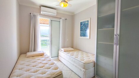 Apartment 300m from Riviera Beach in São Lourenço