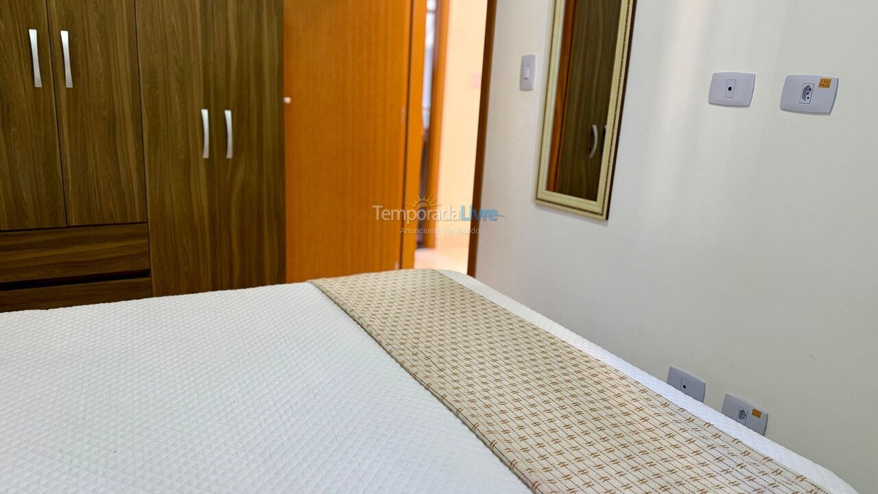 Apartamento para aluguel de temporada em Praia Grande (Aviação)
