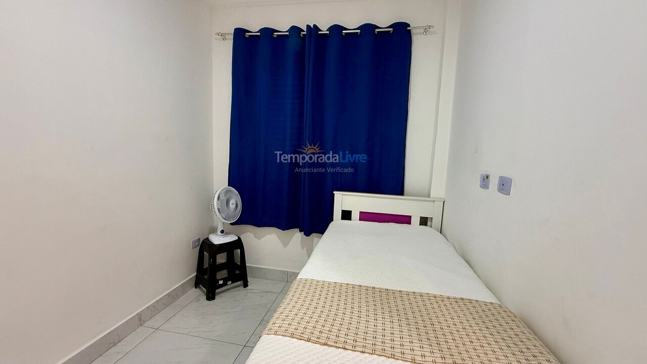Apartamento para aluguel de temporada em Praia Grande (Aviação)