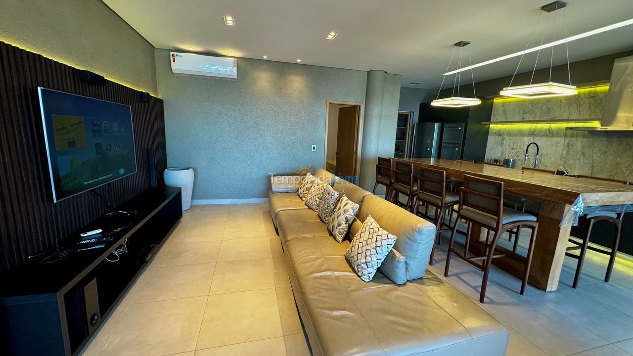 Apartamento para aluguel de temporada em Ubatuba (Praia Grande)
