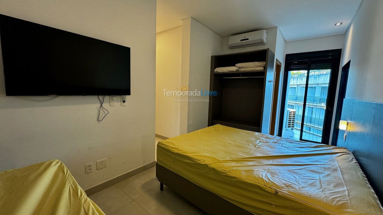 Apartamento para aluguel de temporada em Ubatuba (Praia Grande)