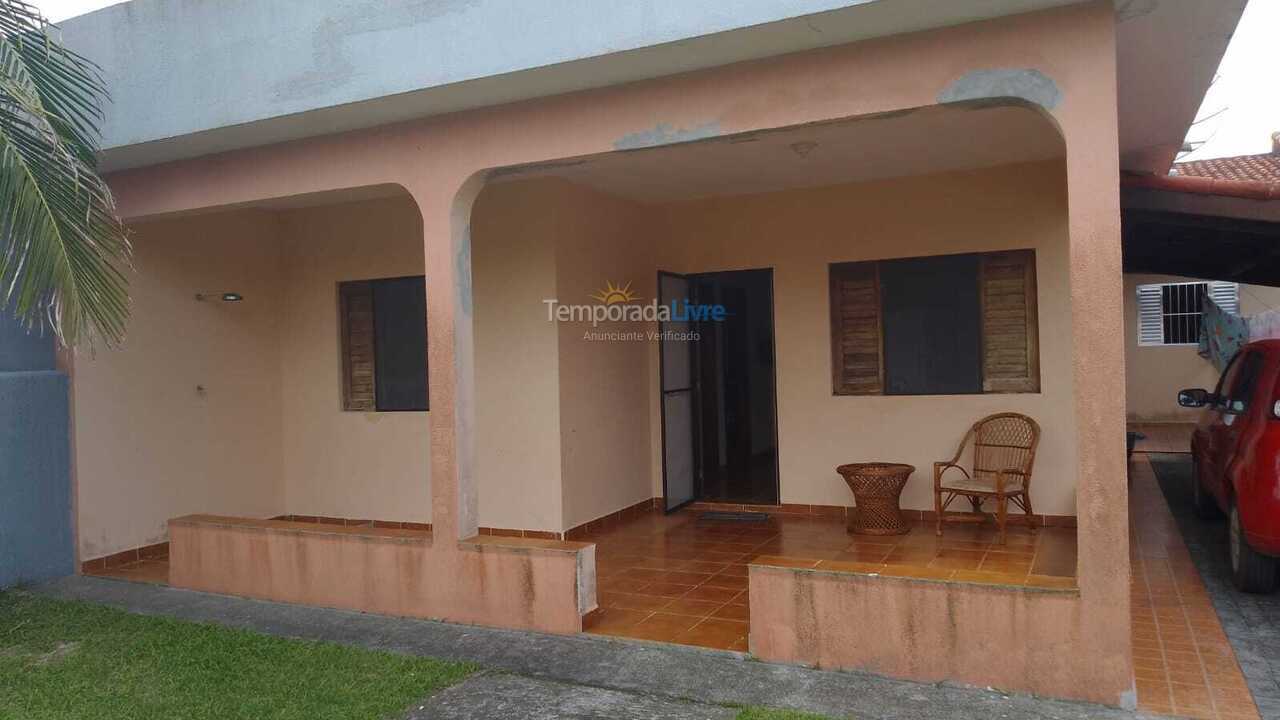 House for vacation rental in Ilha Comprida (Balneário São Martinho)