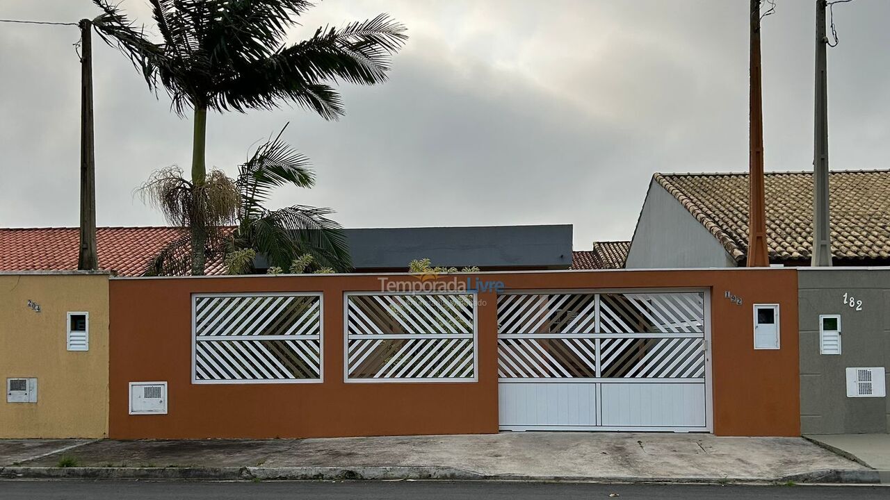 House for vacation rental in Ilha Comprida (Balneário São Martinho)