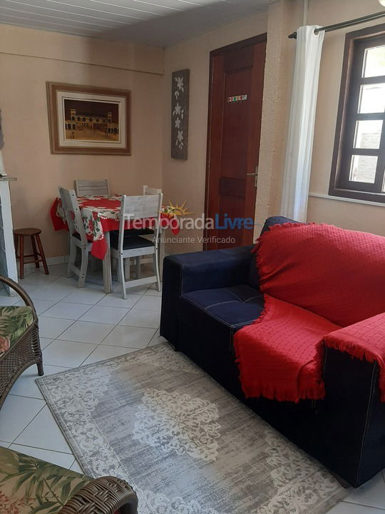 Casa para aluguel de temporada em Florianópolis (Cachoeira do Bom Jesus)