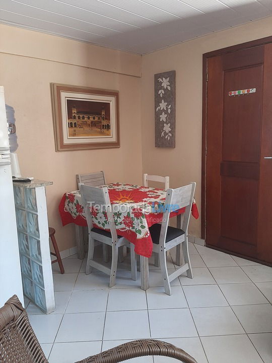 Casa para aluguel de temporada em Florianópolis (Cachoeira do Bom Jesus)