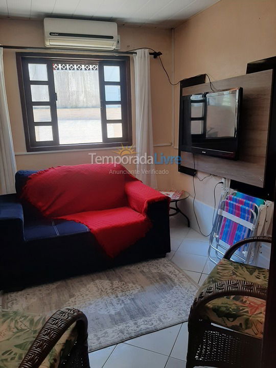Casa para aluguel de temporada em Florianópolis (Cachoeira do Bom Jesus)
