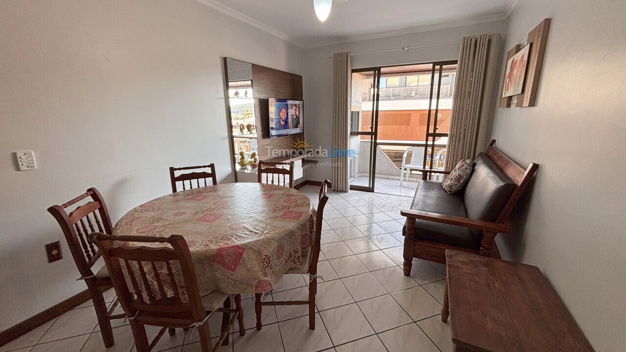 Apartamento para aluguel de temporada em Bombinhas (Praia de Bombas)