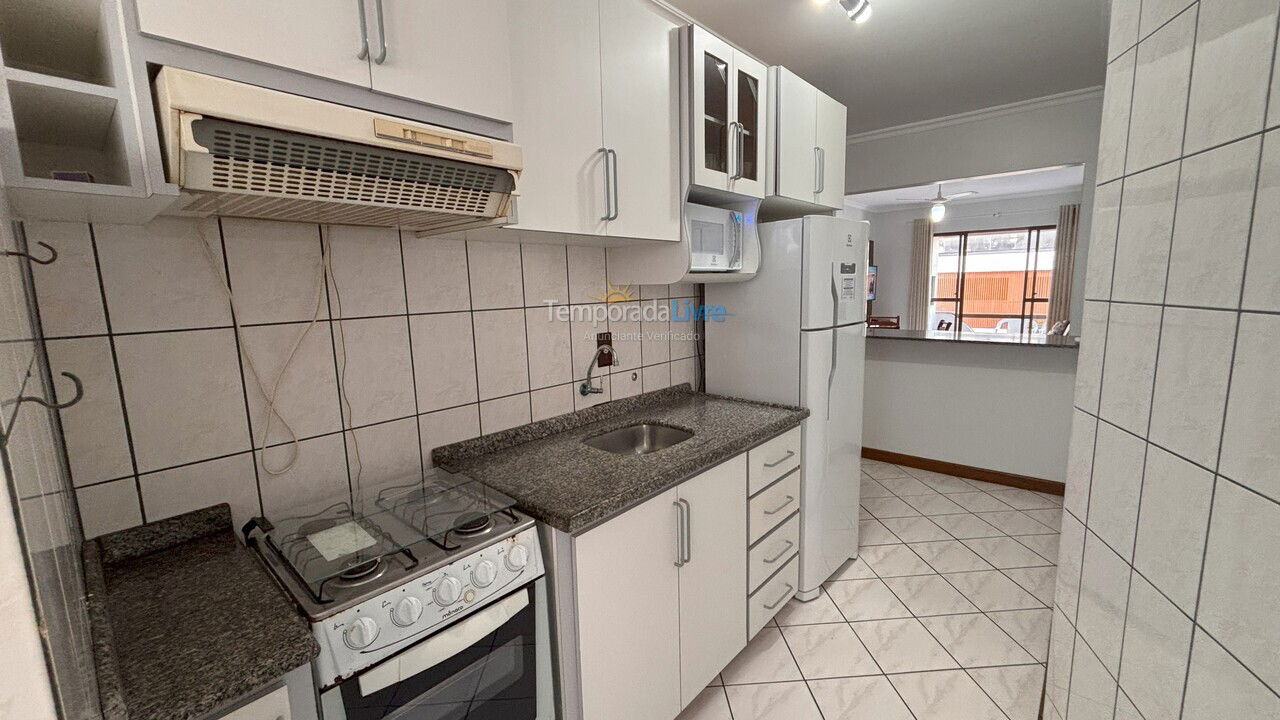 Apartamento para aluguel de temporada em Bombinhas (Praia de Bombas)