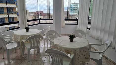 Apartamento para alugar em Itapema - Meia Praia