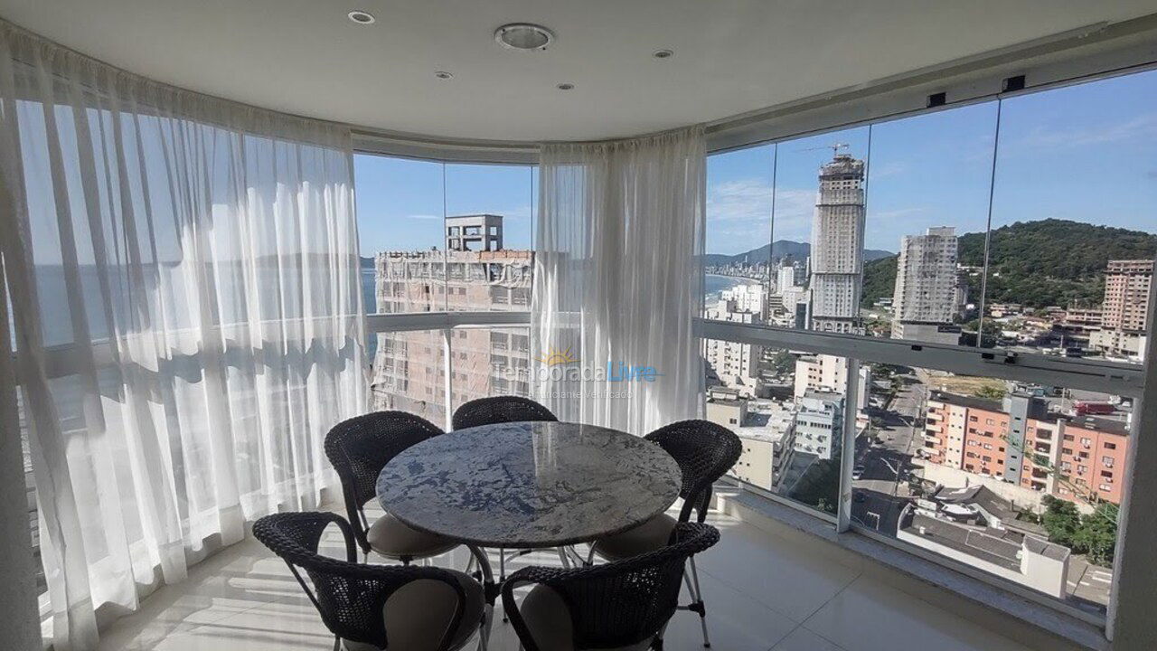 Apartment for vacation rental in Itapema (Centro)
