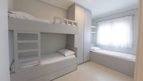 Apartamento Lateral Mar 3 dormitórios Centro Itapema