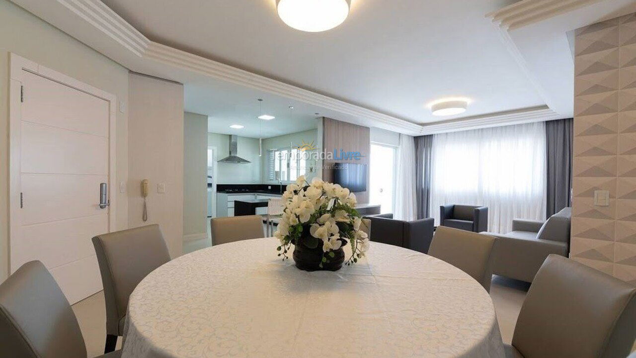 Apartamento para aluguel de temporada em Itapema (Centro)