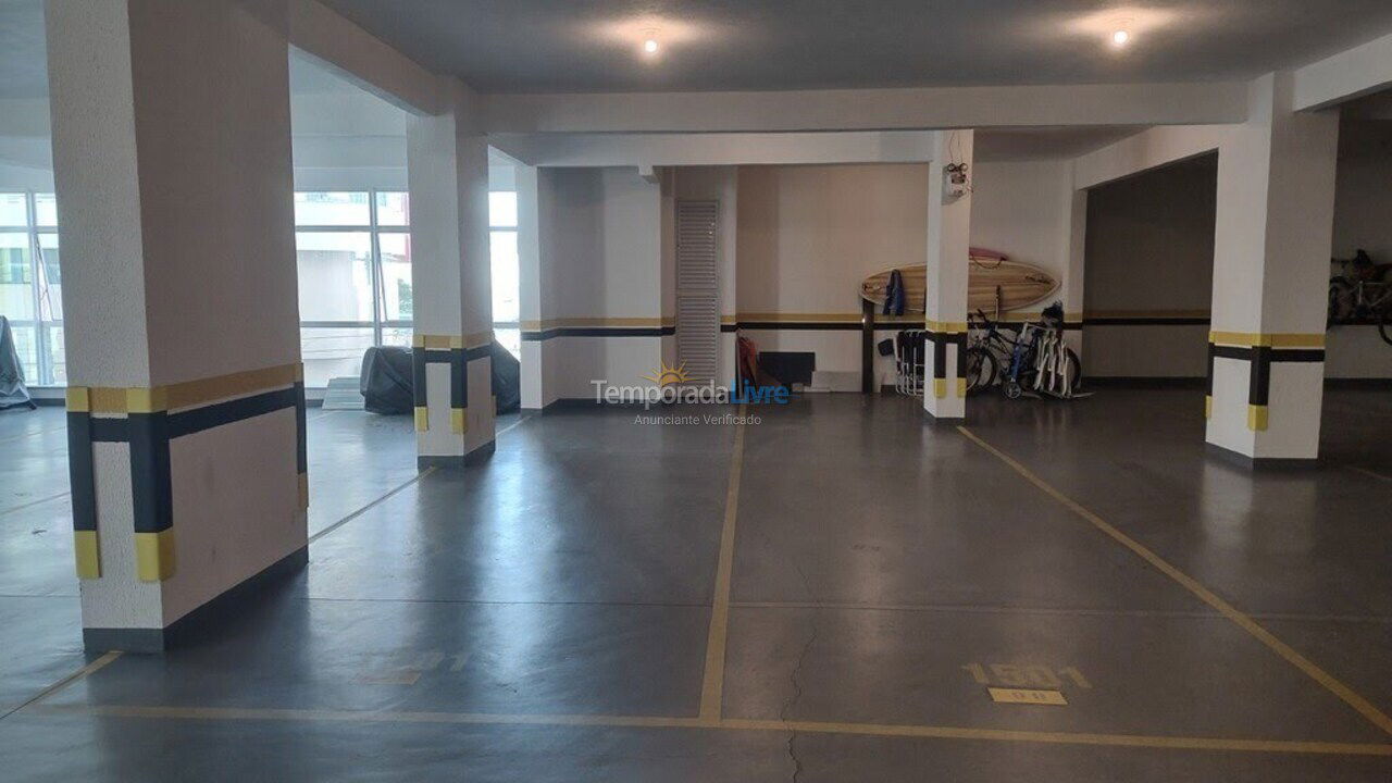 Apartment for vacation rental in Itapema (Centro)