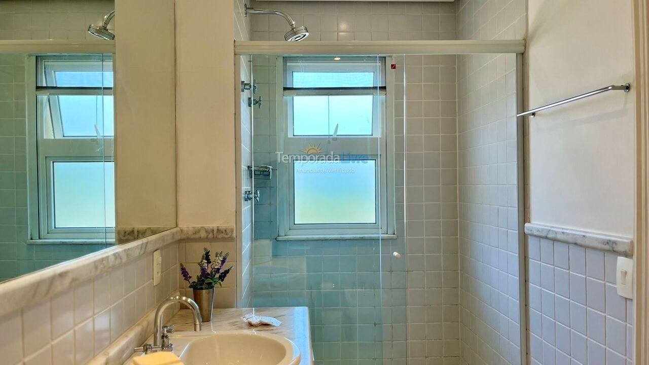 House for vacation rental in São Sebastião (Praia da Baleia)