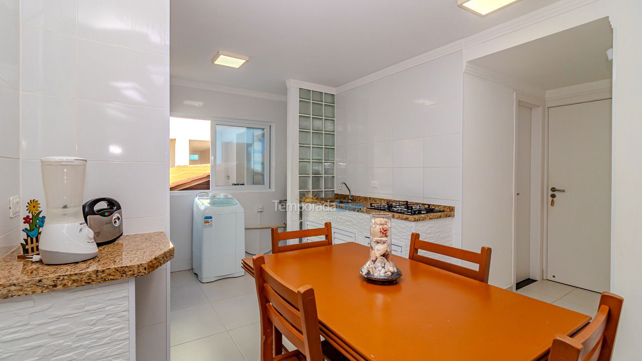 Apartment for vacation rental in Bombinhas (Mariscal)