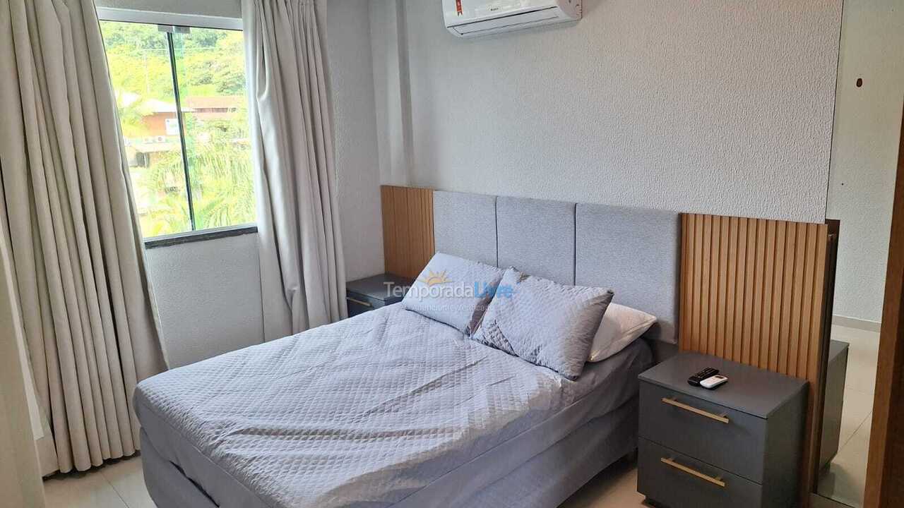 Apartment for vacation rental in Bombinhas (Praia de Bombas)