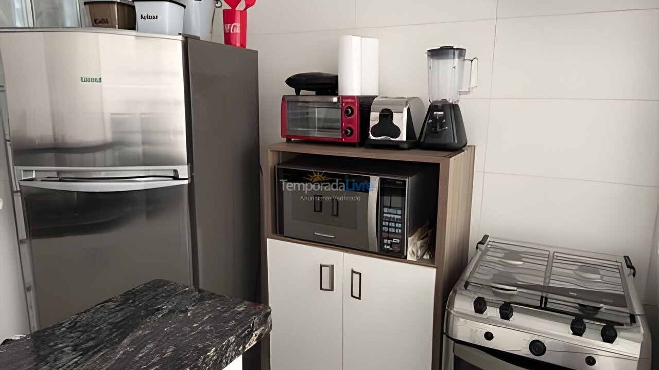 Apartamento para aluguel de temporada em Guarujá (A)