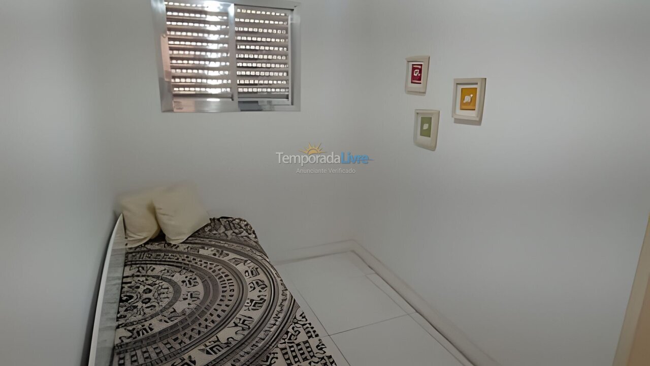 Apartamento para aluguel de temporada em Guarujá (A)