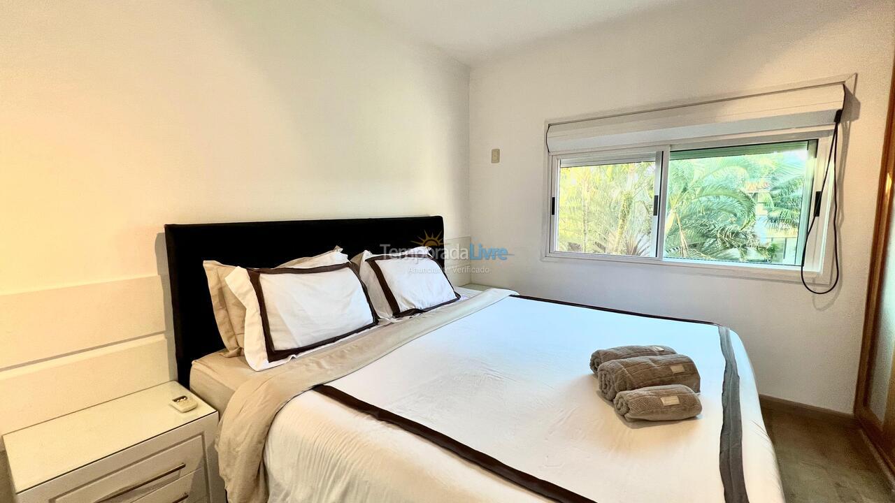 House for vacation rental in Florianopolis (Jurerê Internacional)