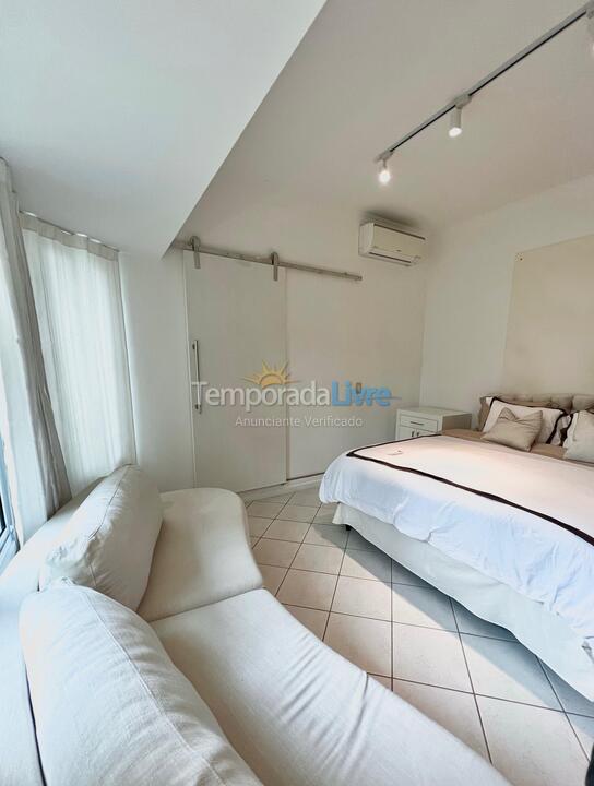 House for vacation rental in Florianopolis (Jurerê Internacional)