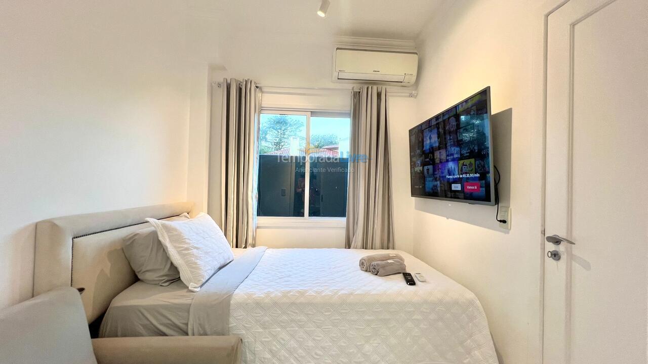 House for vacation rental in Florianopolis (Jurerê Internacional)
