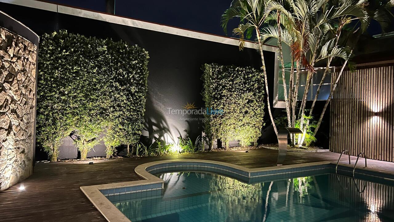 House for vacation rental in Florianopolis (Jurerê Internacional)
